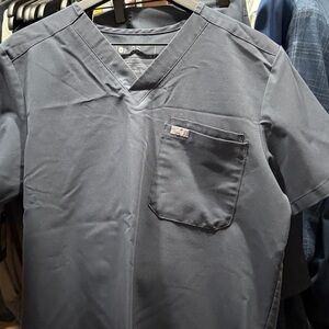 Men’s Figs Scrub Set